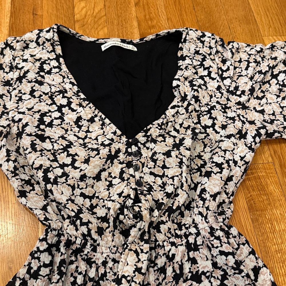 Abercrombie Black and White Floral Dress - Picture 4 of 5